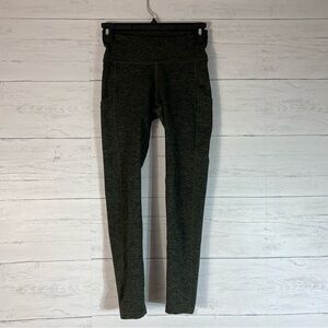 Offline by Aerie Hugger Hi-Rise Pocket Olive Green Leggings small EUC